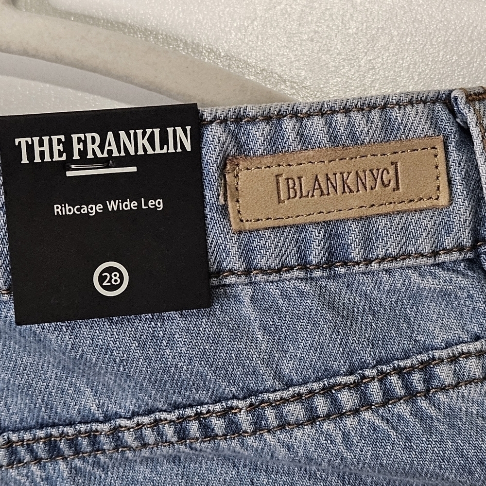 NWT BLANK NYC Asymmetrical jeans The Franklin size 28 - Picture 10 of 16